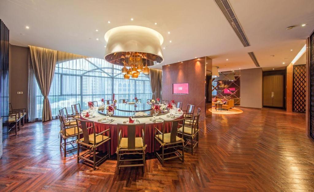 Maison New Century Hotel Dongguan Dongguan  Exterior photo
