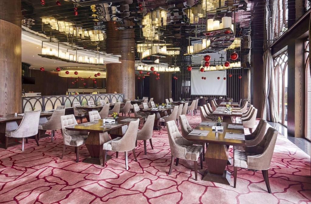 Maison New Century Hotel Dongguan Dongguan  Exterior photo