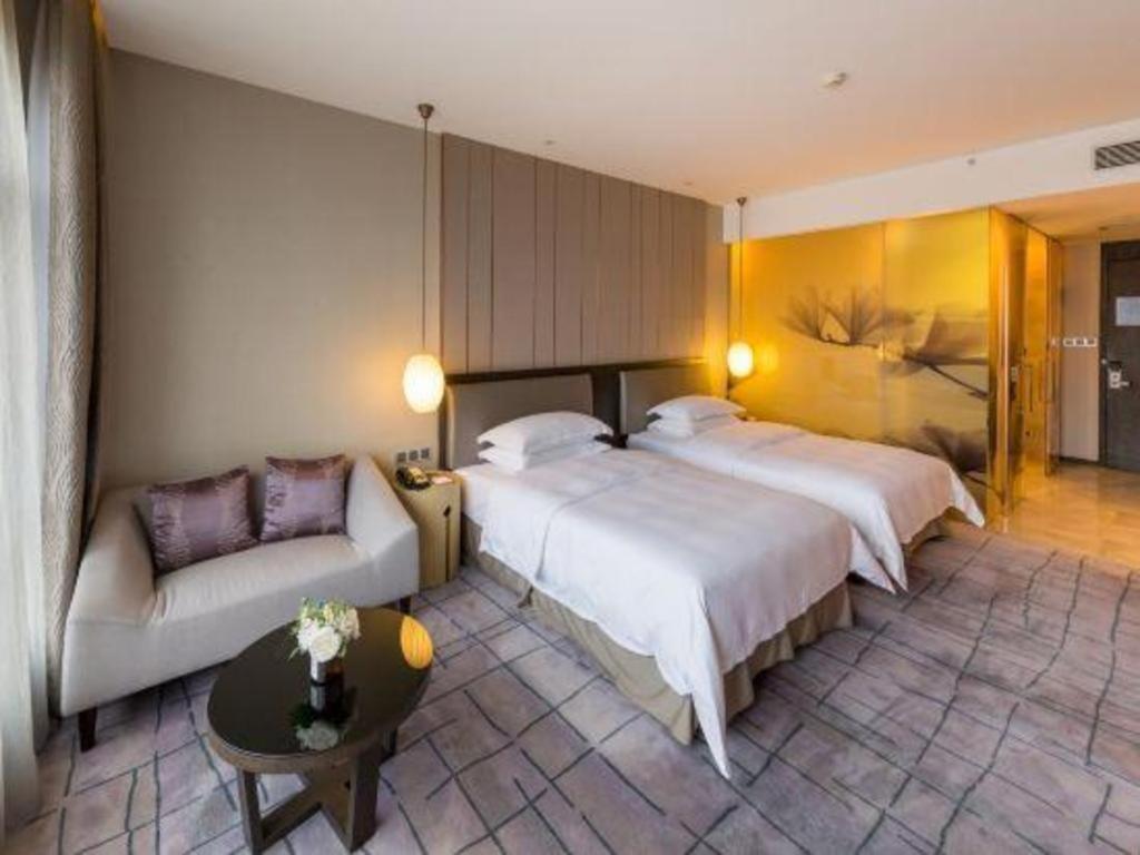 Maison New Century Hotel Dongguan Dongguan  Exterior photo