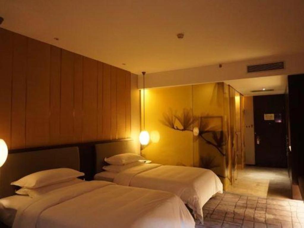 Maison New Century Hotel Dongguan Dongguan  Exterior photo