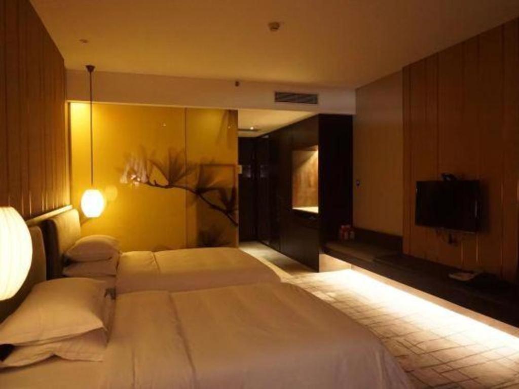 Maison New Century Hotel Dongguan Dongguan  Exterior photo