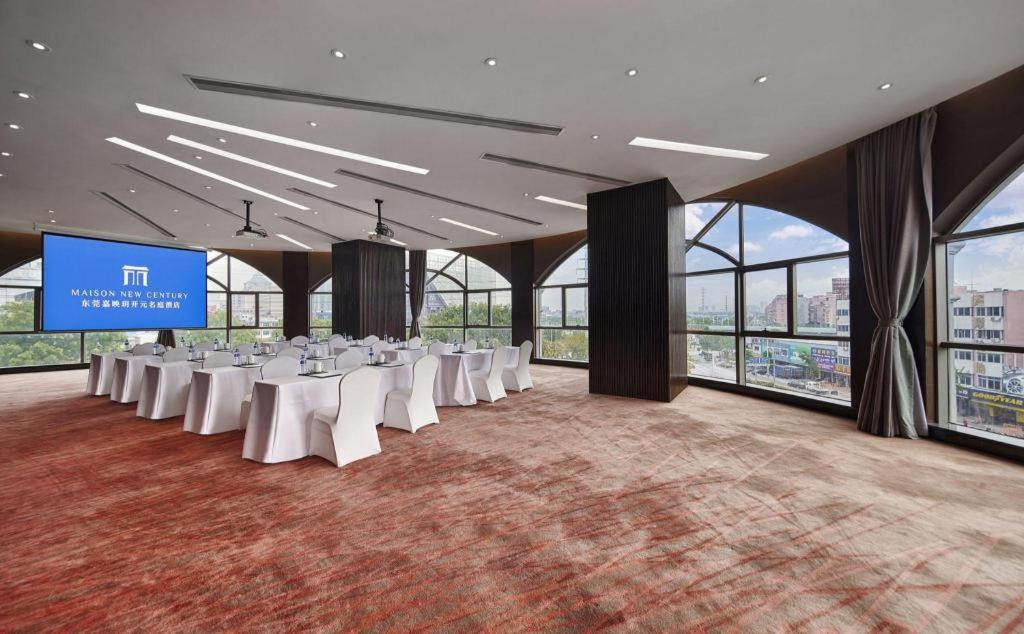 Maison New Century Hotel Dongguan Dongguan  Exterior photo